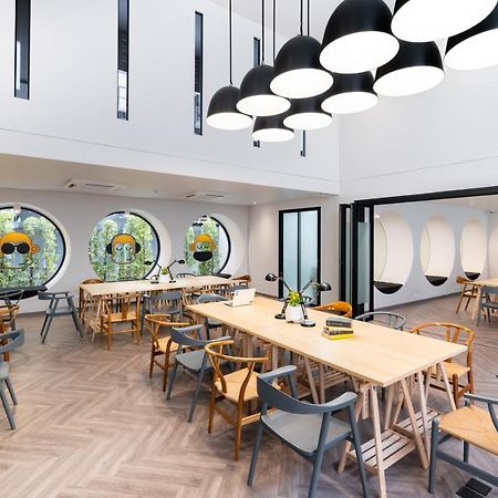 Newly Opened - Blu Monkey Hub And Hotel Krabi Town ภายนอก รูปภาพ