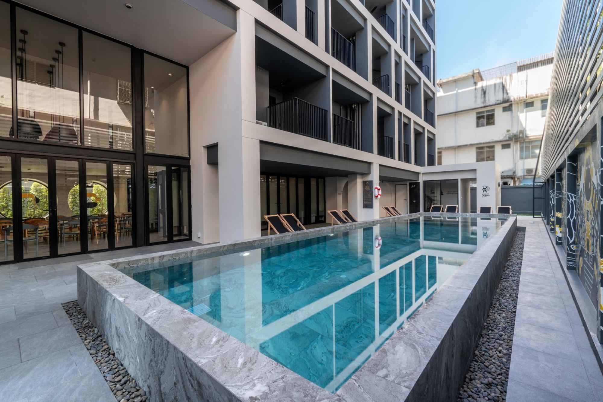 Newly Opened - Blu Monkey Hub And Hotel Krabi Town ภายนอก รูปภาพ