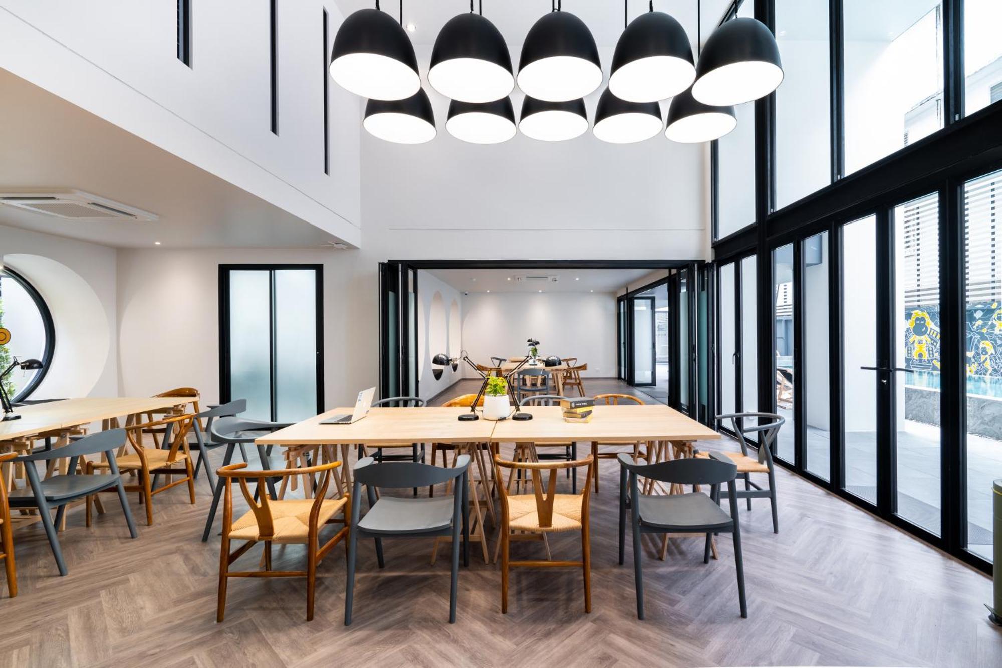Newly Opened - Blu Monkey Hub And Hotel Krabi Town ภายนอก รูปภาพ